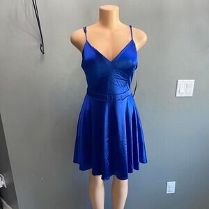 City Studio Royal Blue Mini Dress
Size 11-12